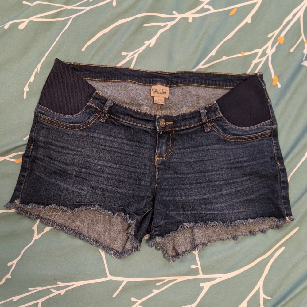 Indigo Blue/Motherhood Maternity denim shorts